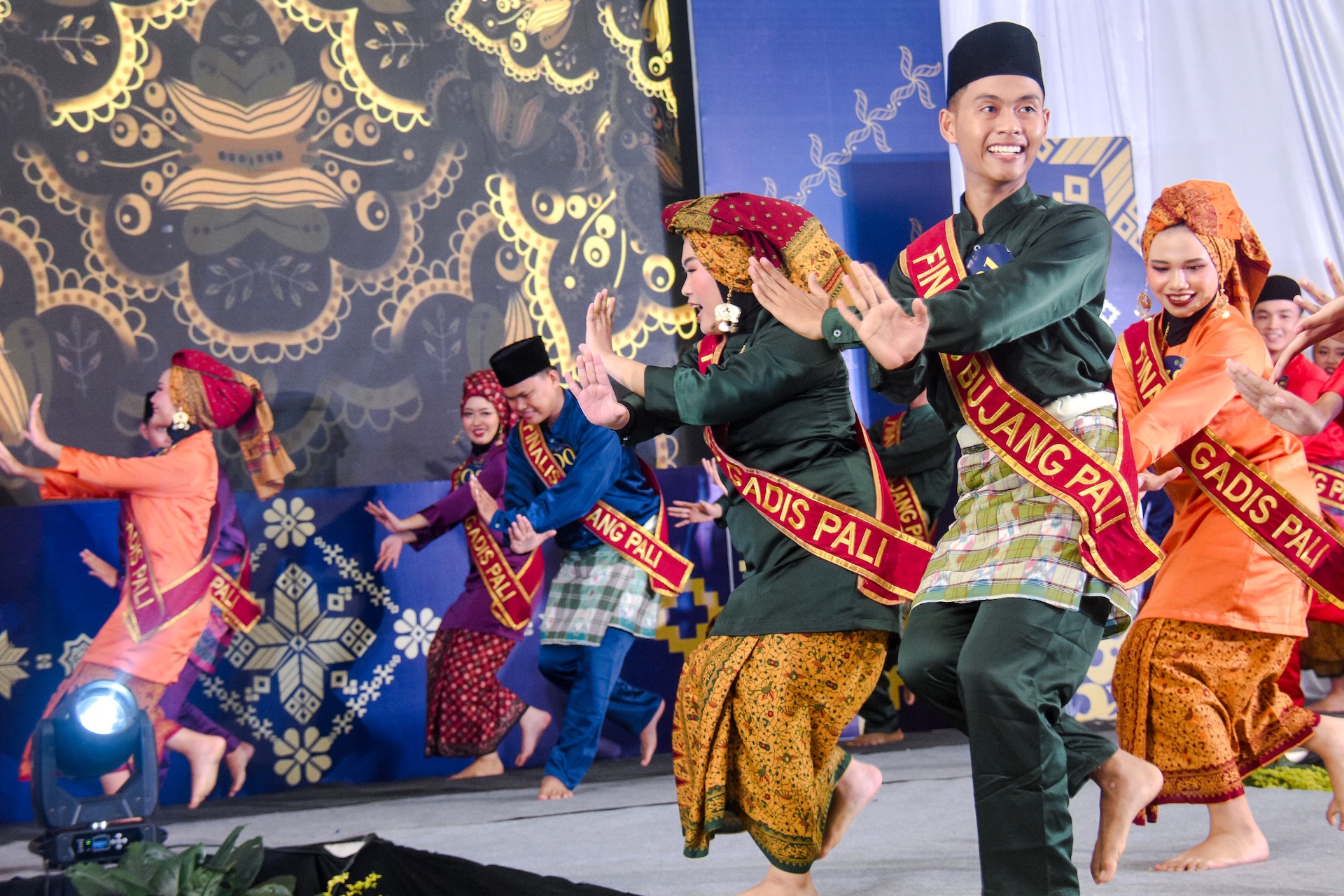 Trendy Pants and Shoes